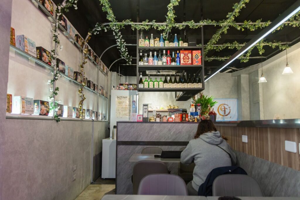 台中私房景點-美食推薦：烏竹樓 內部環境一覽圖